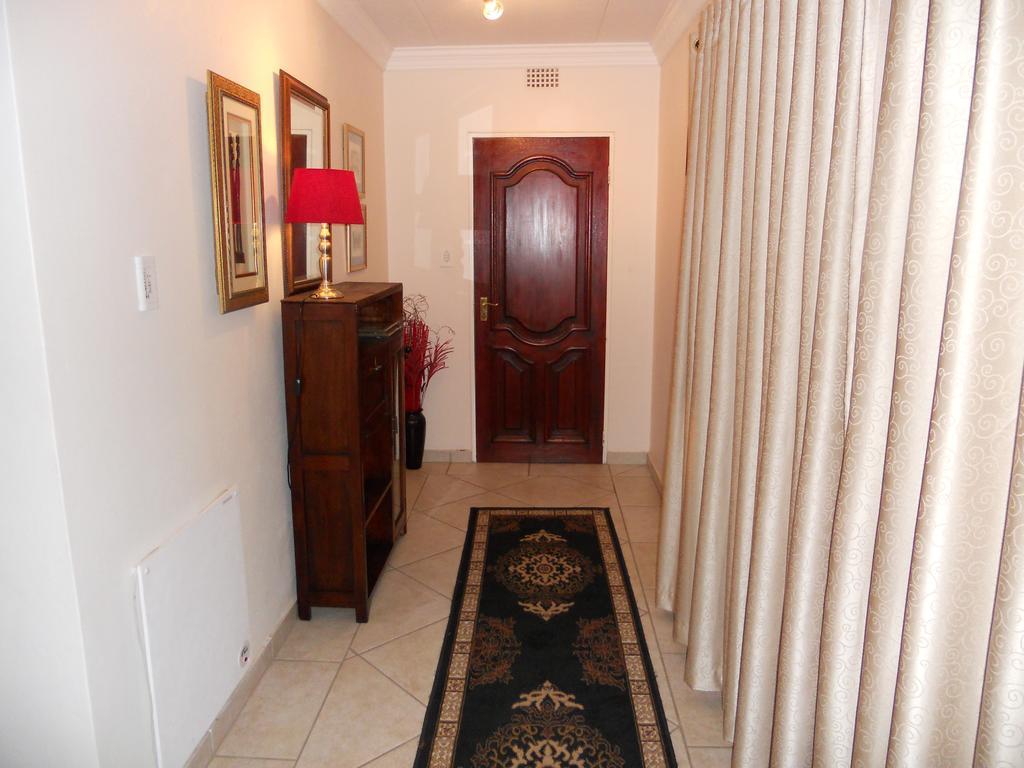 Magaliqua Guest House Noordheuwel Kamer foto